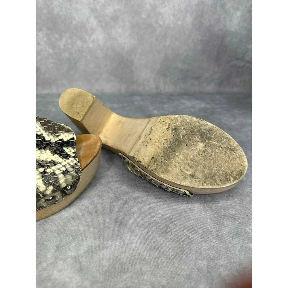 Jeffrey Campbell dlight reptile skin wooden clog sz7